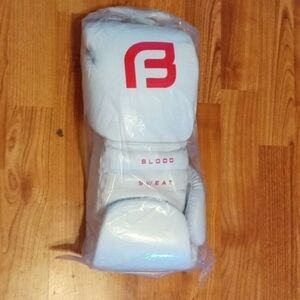 Boxing gloves sports equipment gear Last Pair White Red Adult